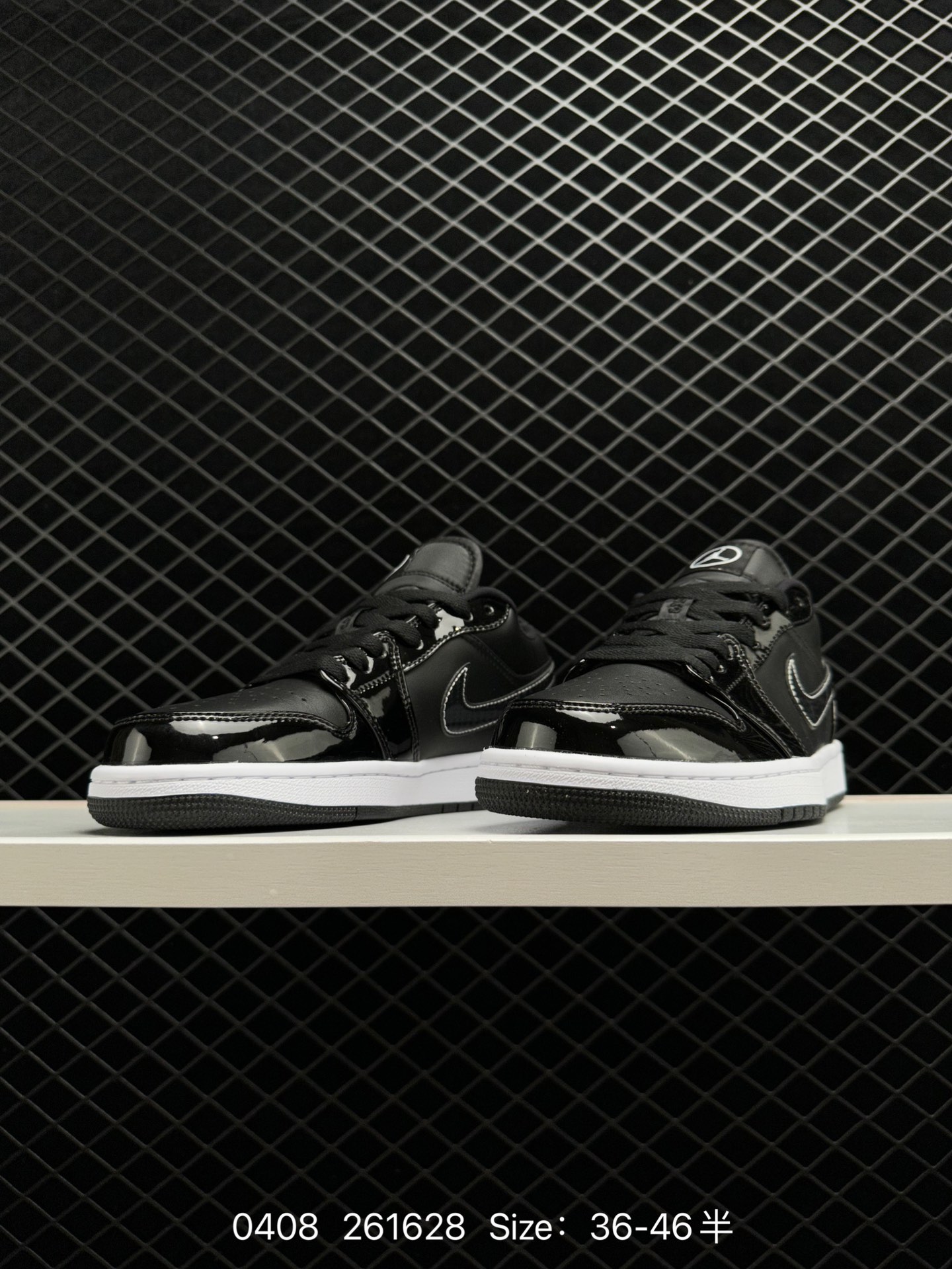 Nike Air Jordan Retro 1 Low  AJ1